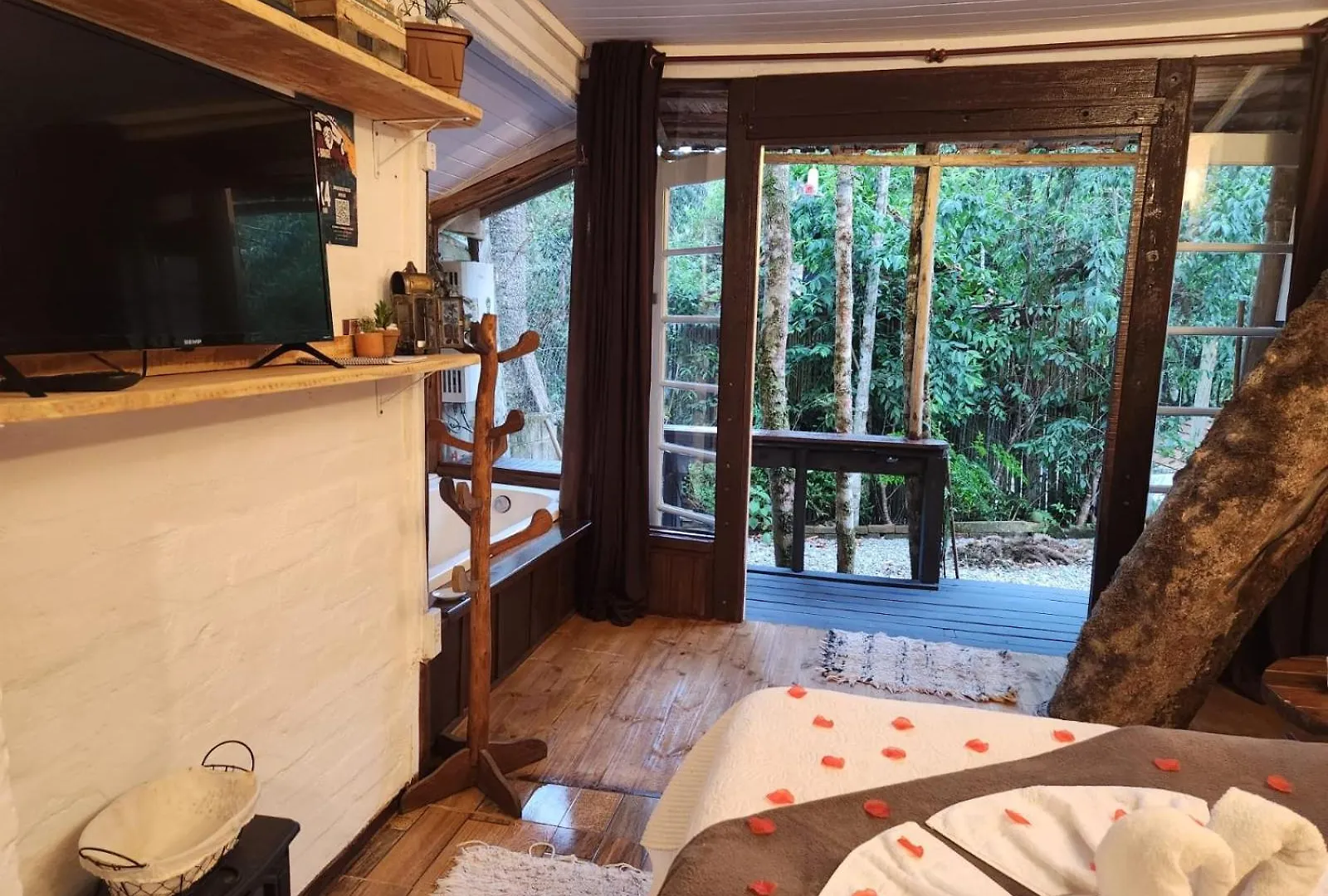 Chale Tinyhouse Com Hidromassagem Villa Campos do Jordao 0*,  Brazil