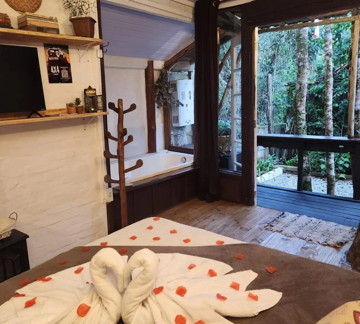 Chale Tinyhouse Com Hidromassagem Villa Campos do Jordao 0*,  Brazil